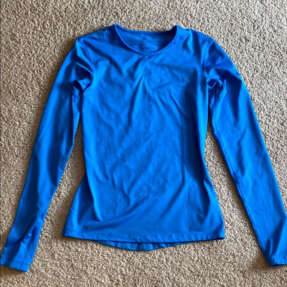 Women’s Nike Dri-Fit Long Sleeve Shirt